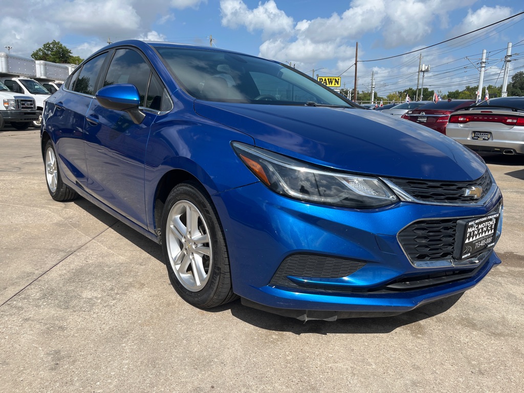 Photo 18 of this CHEVROLET CRUZE