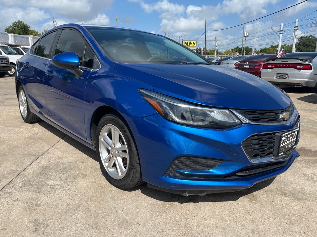 Photo 29 of this CHEVROLET CRUZE