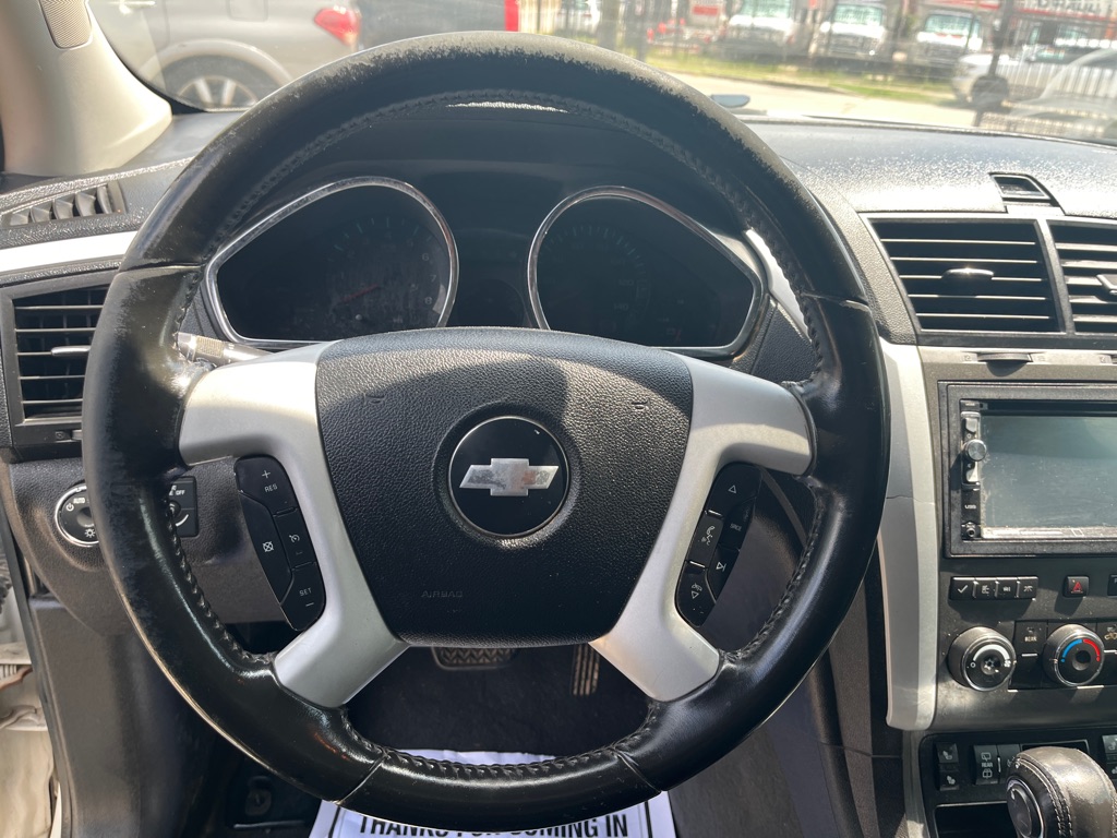 Photo 9 of this CHEVROLET TRAVERSE