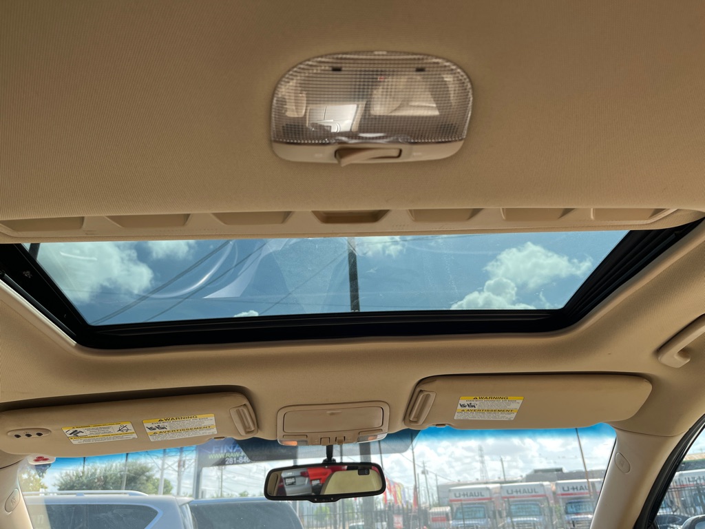 Photo 17 of this SUBARU TRIBECA