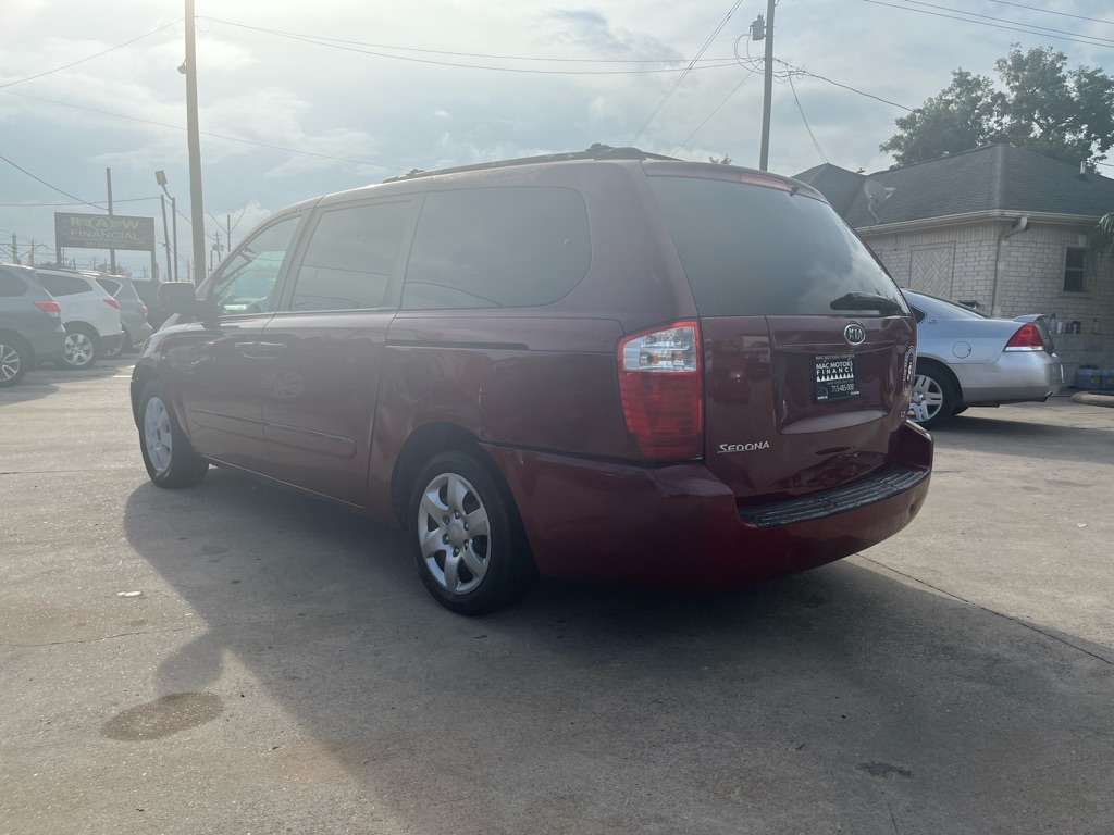 Photo 13 of this KIA SEDONA