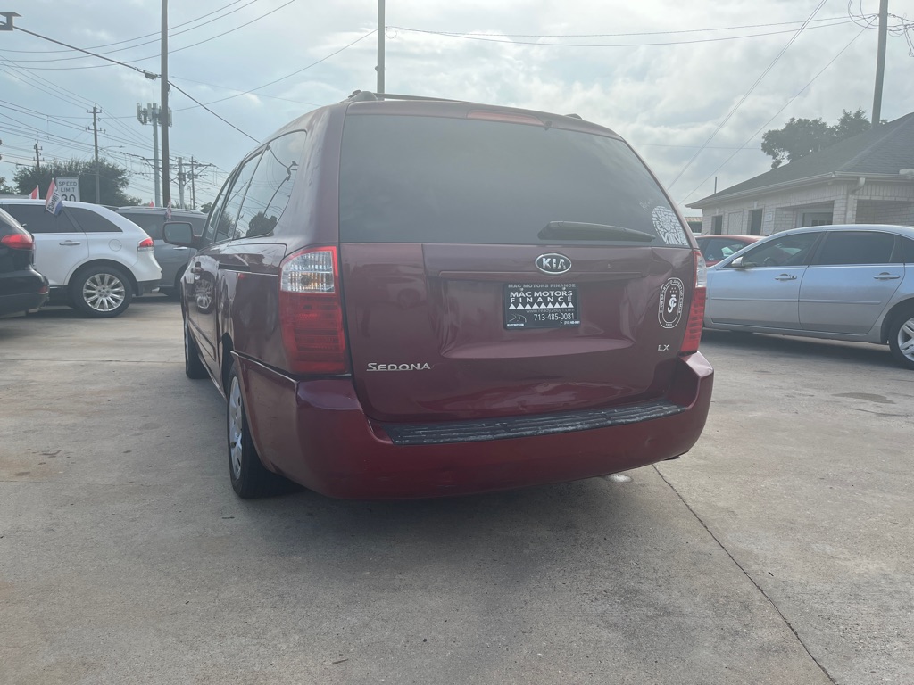 Photo 22 of this KIA SEDONA