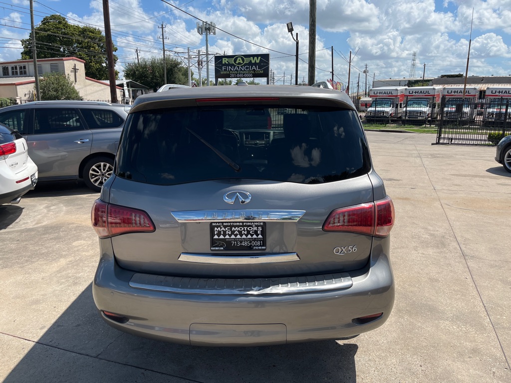 Photo 6 of this INFINITI QX56