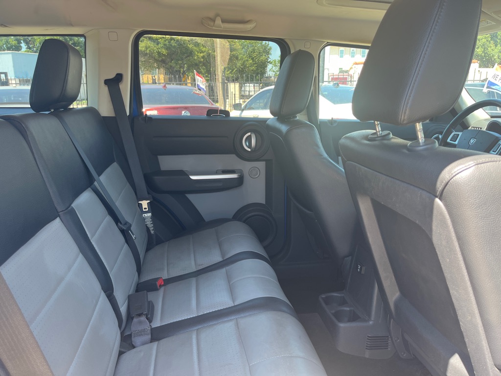 Photo 14 of this DODGE NITRO
