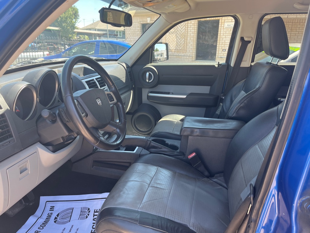 Photo 10 of this DODGE NITRO