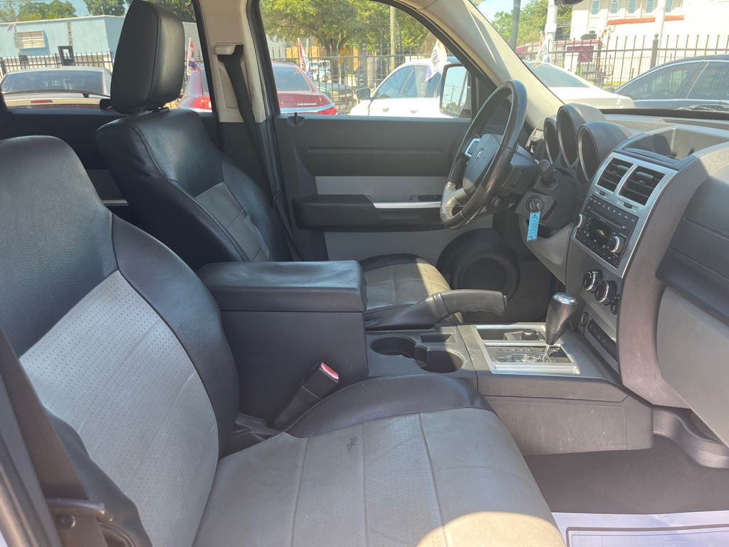 Photo 18 of this DODGE NITRO