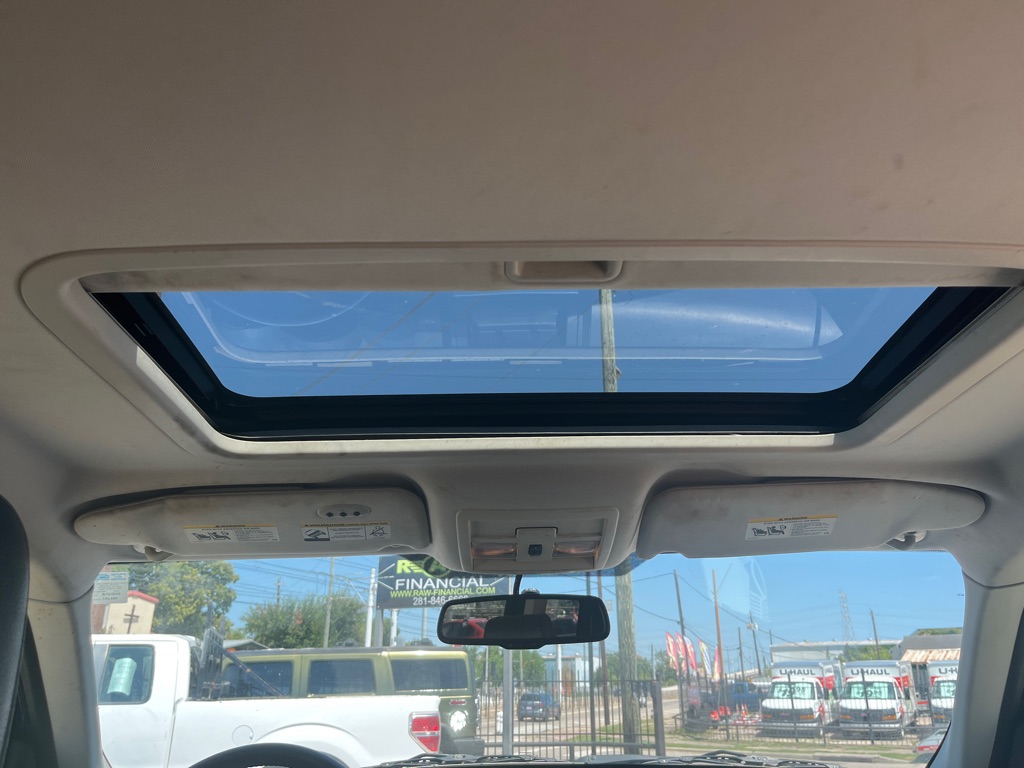 Photo 16 of this DODGE NITRO