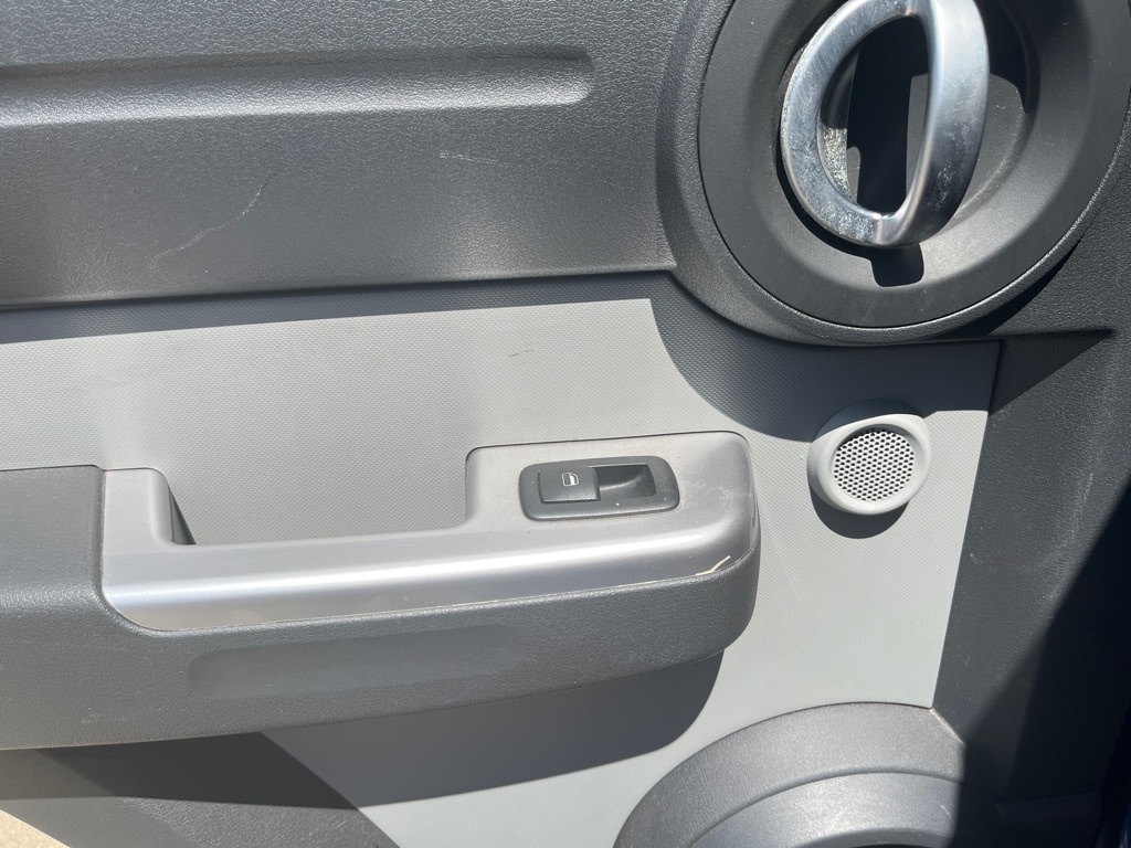 Photo 11 of this DODGE NITRO