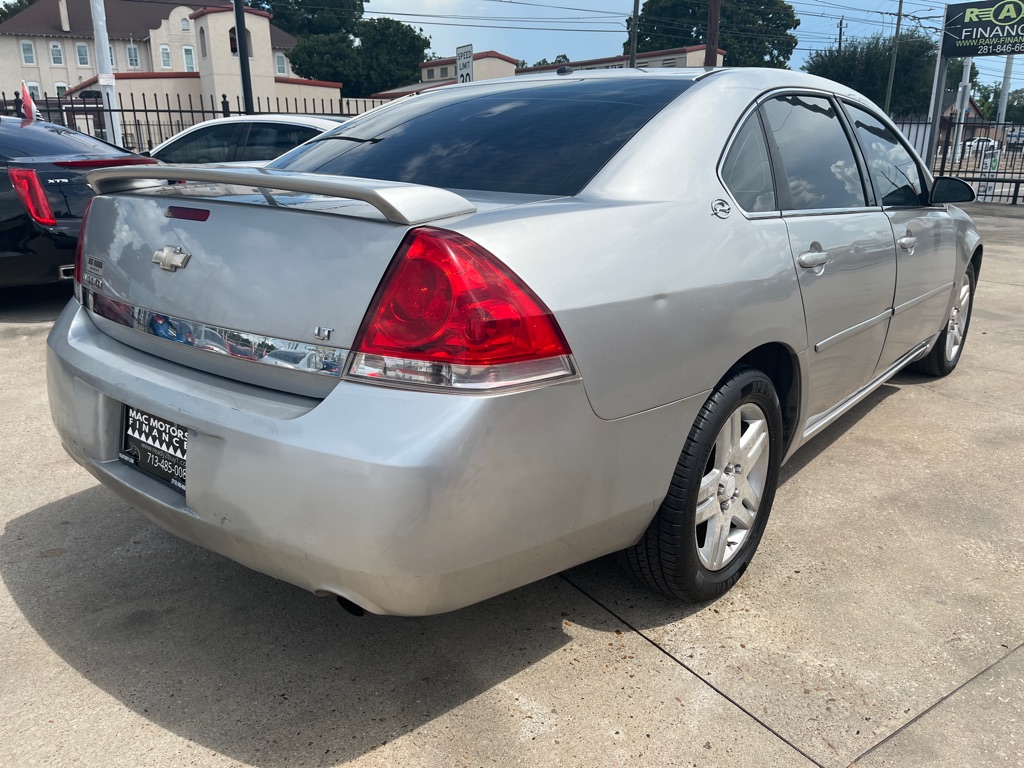 Photo 4 of this CHEVROLET IMPALA