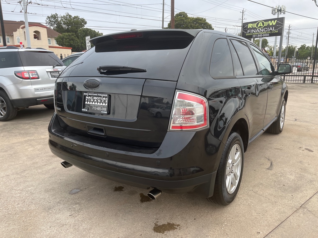 Photo 4 of this FORD EDGE