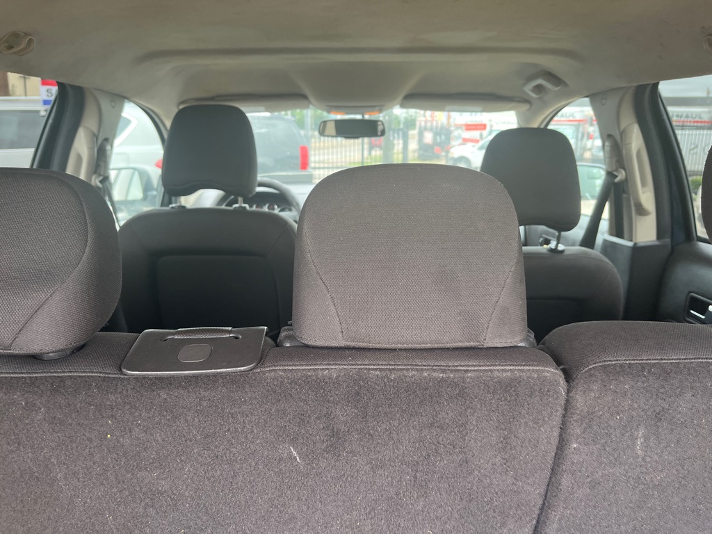 Photo 11 of this FORD EDGE