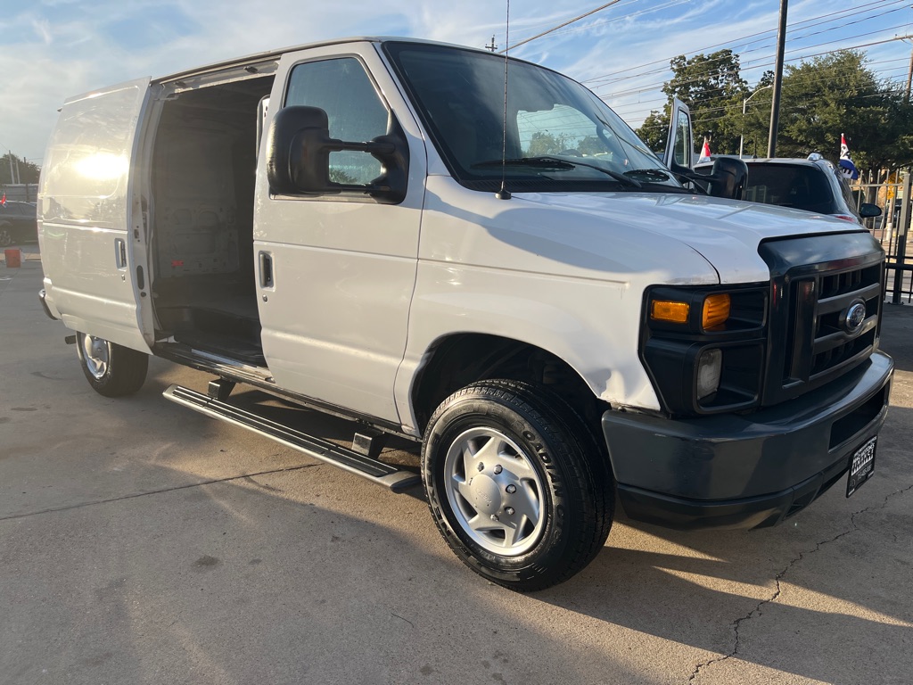 Photo 18 of this FORD ECONOLINE