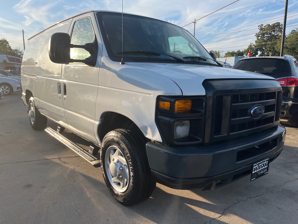 Photo 27 of this FORD ECONOLINE