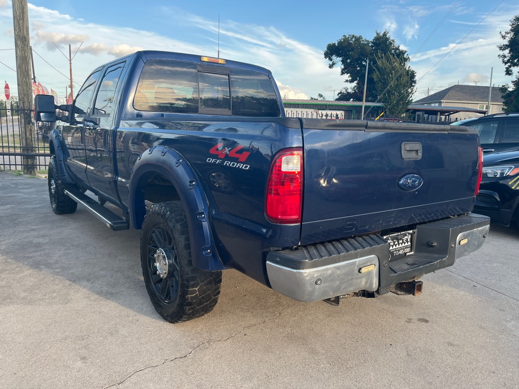 Photo 2 of this FORD F250