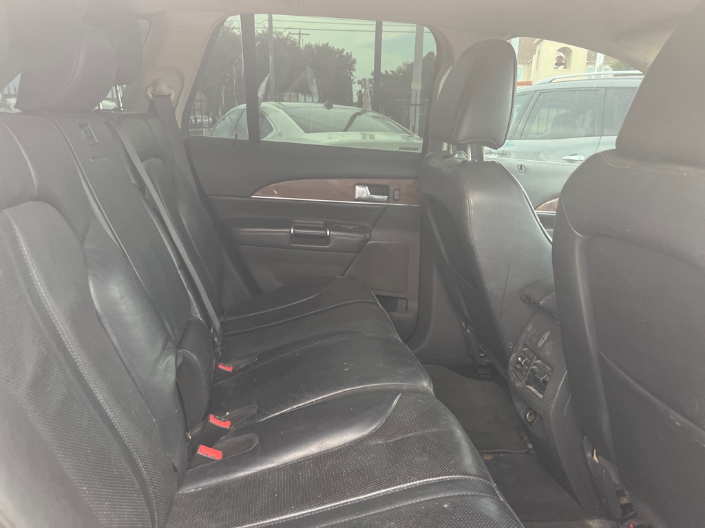 Photo 9 of this LINCOLN MKX