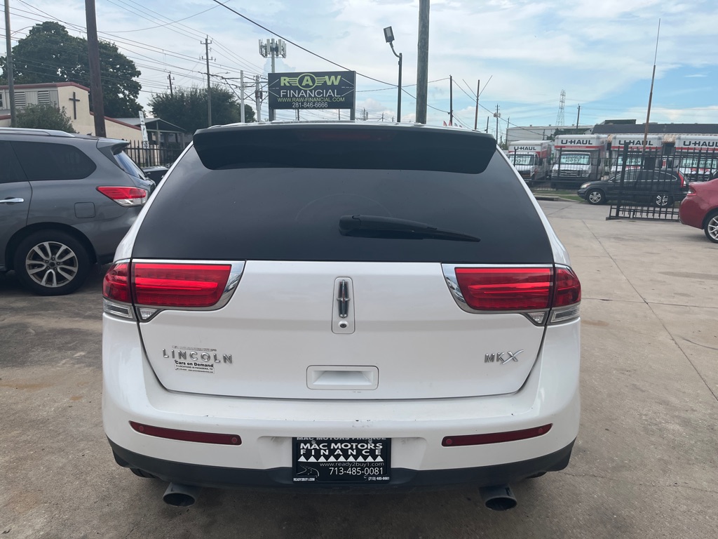 Photo 13 of this LINCOLN MKX