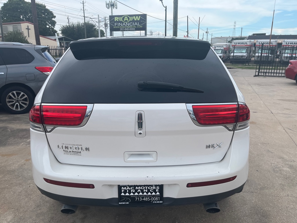 Photo 6 of this LINCOLN MKX