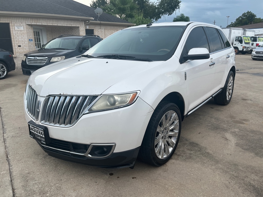 Photo 17 of this LINCOLN MKX