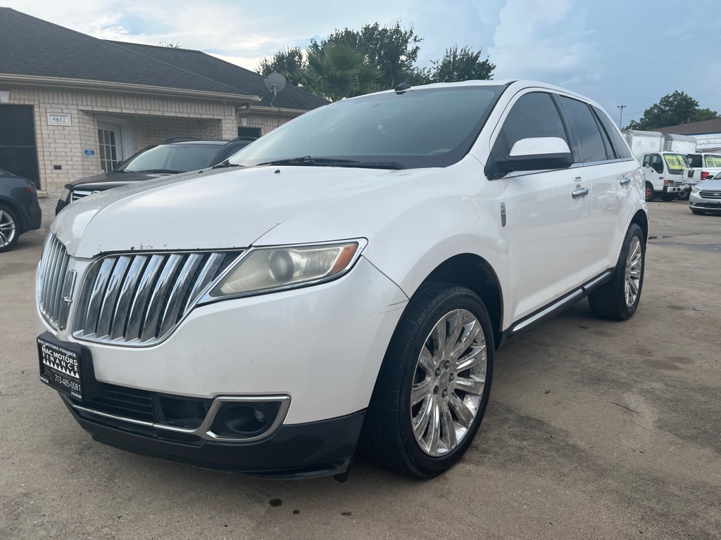 Photo 3 of this LINCOLN MKX