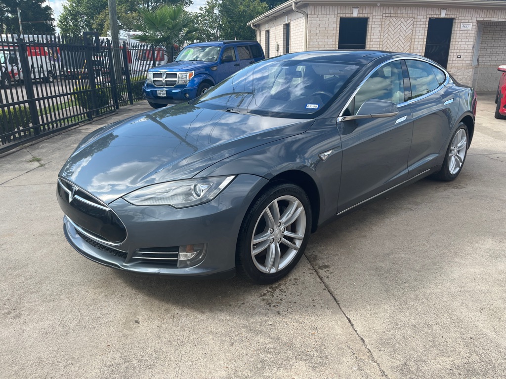 Photo 9 of this TESLA MODEL S