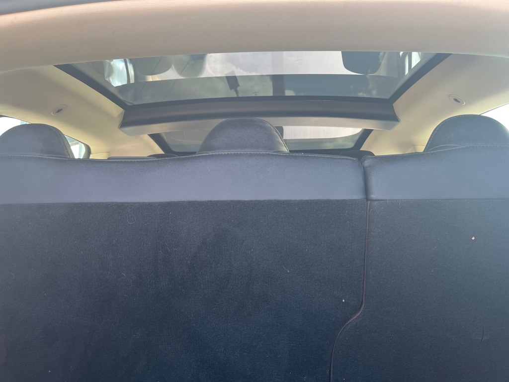 Photo 17 of this TESLA MODEL S