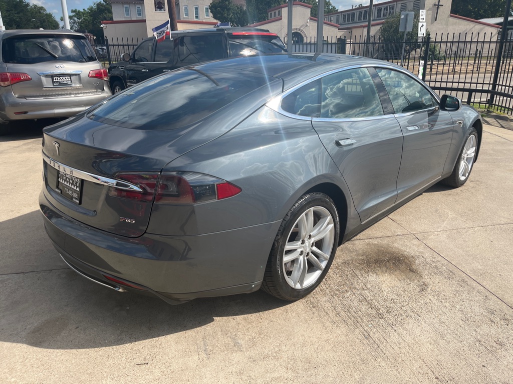 Photo 12 of this TESLA MODEL S