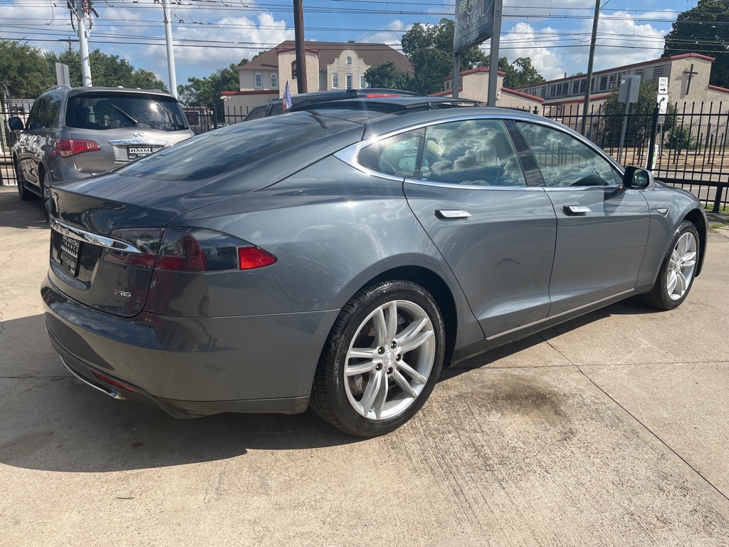 Photo 21 of this TESLA MODEL S