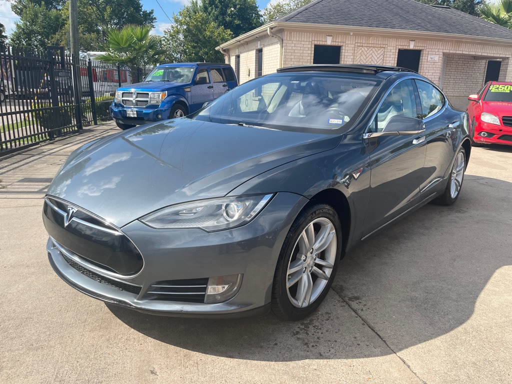 Photo 23 of this TESLA MODEL S