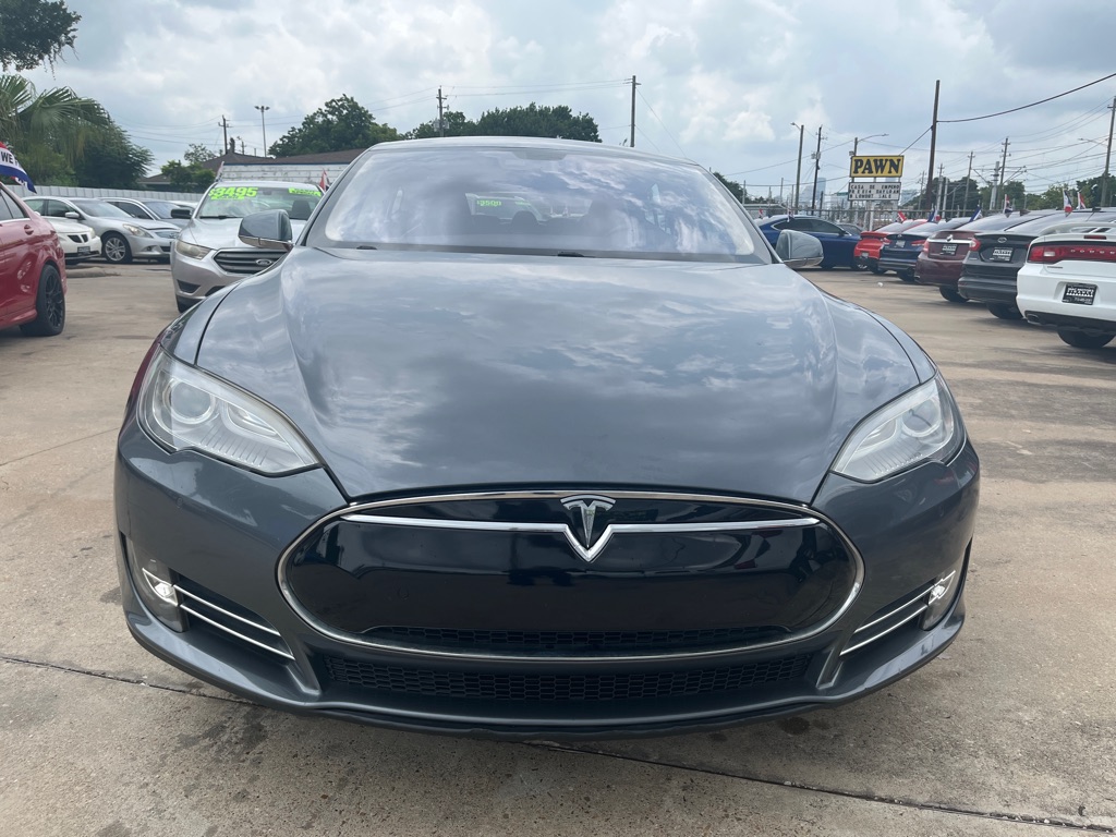 Photo 34 of this TESLA MODEL S