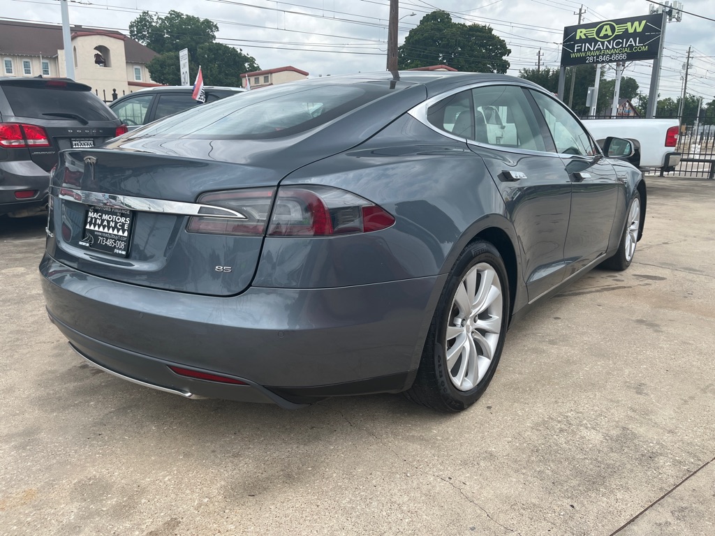 Photo 36 of this TESLA MODEL S