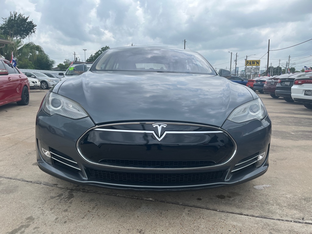 Photo 5 of this TESLA MODEL S
