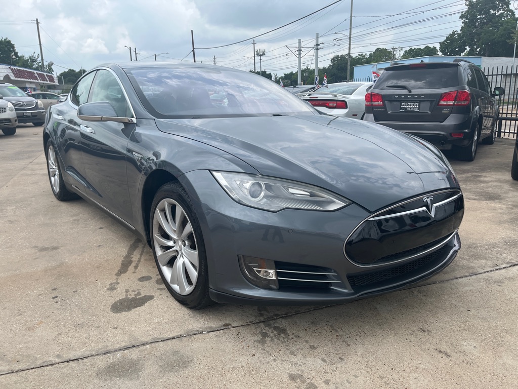Photo 35 of this TESLA MODEL S