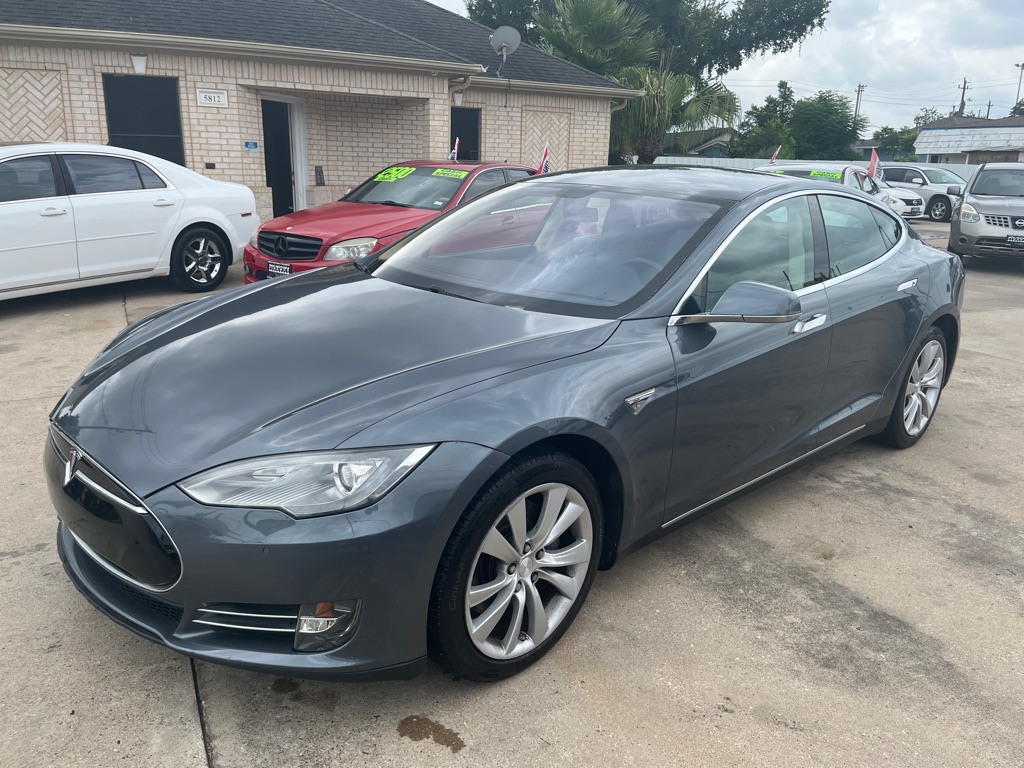 Photo 9 of this TESLA MODEL S
