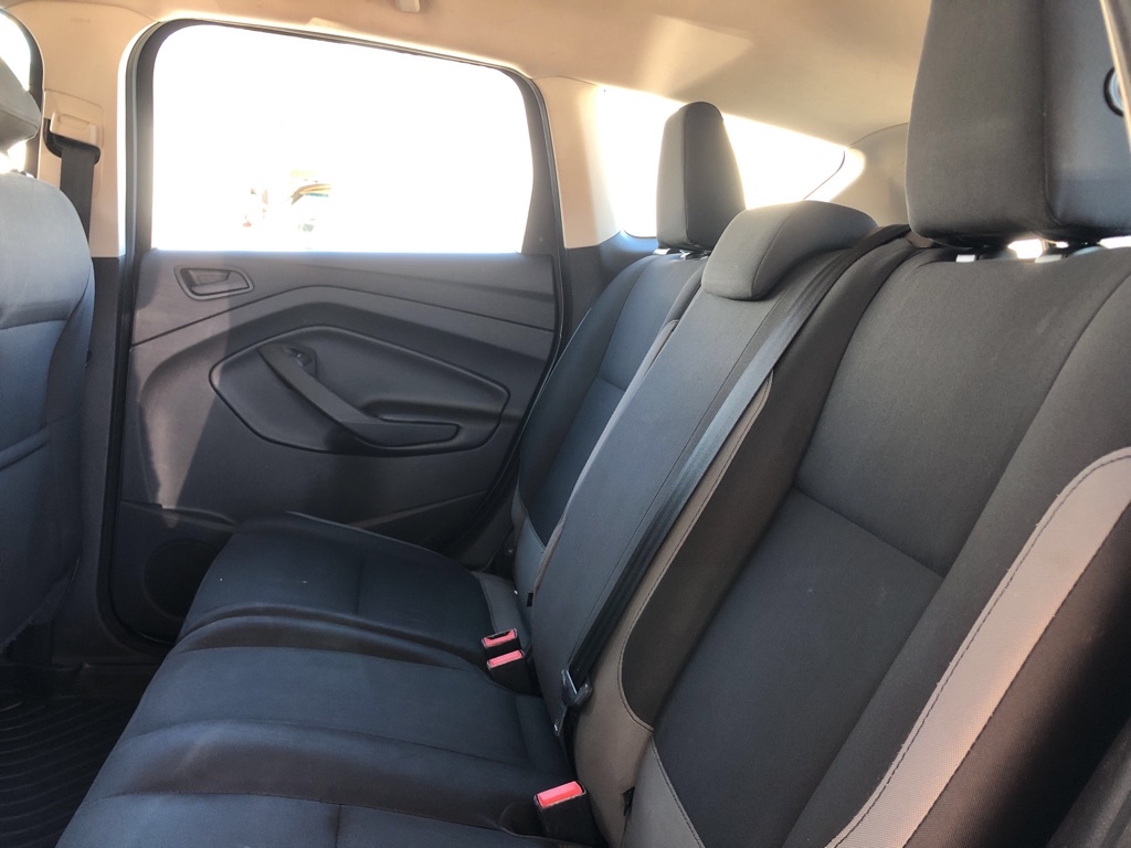 Photo 17 of this FORD ESCAPE