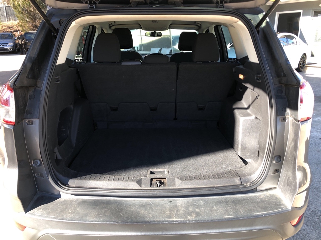 Photo 8 of this FORD ESCAPE