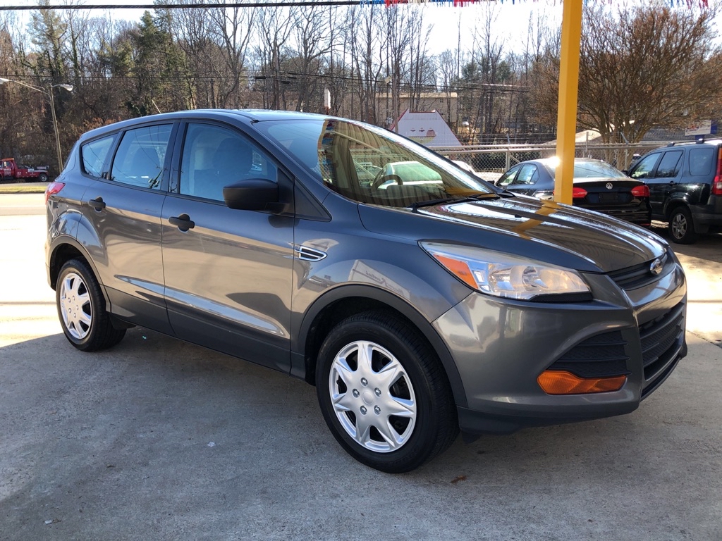 Photo 4 of this FORD ESCAPE
