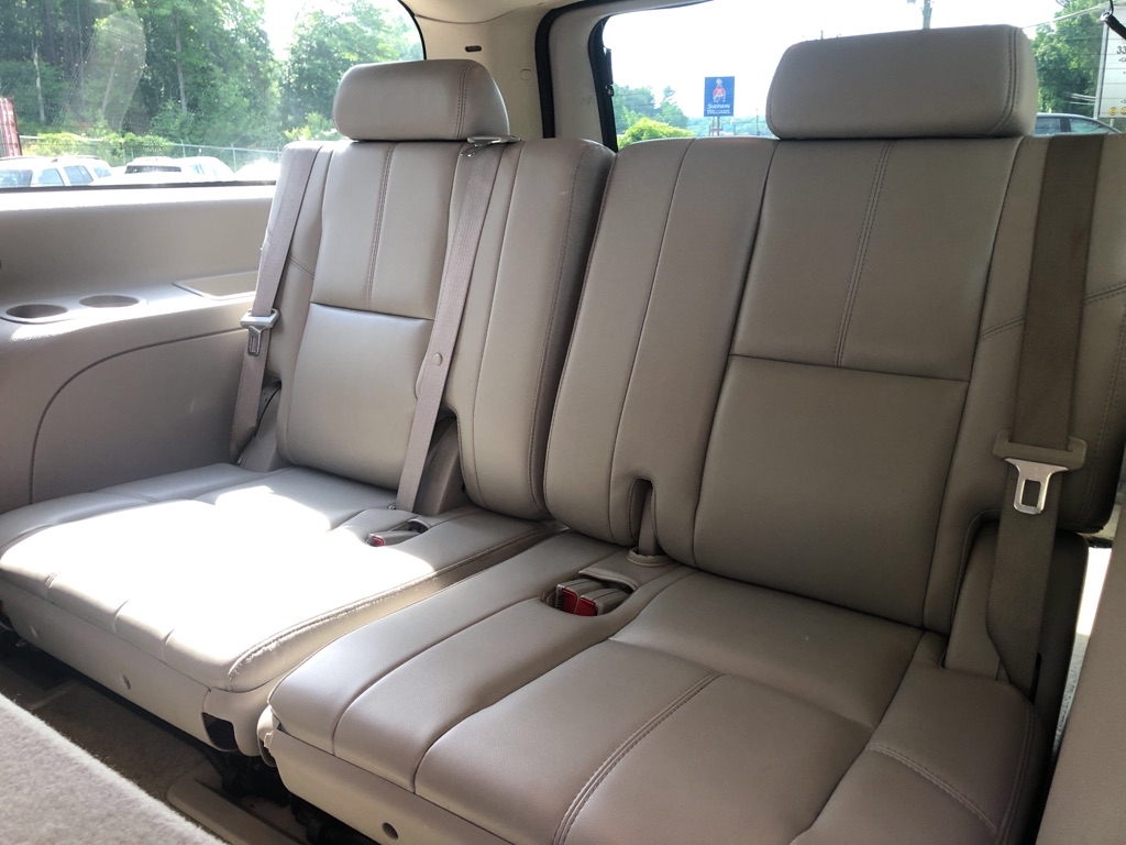 Photo 24 of this GMC YUKON XL