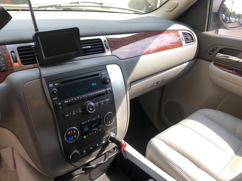Photo 20 of this GMC YUKON XL