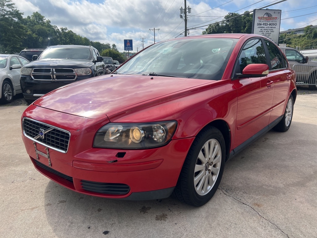 2005 VOLVO S40