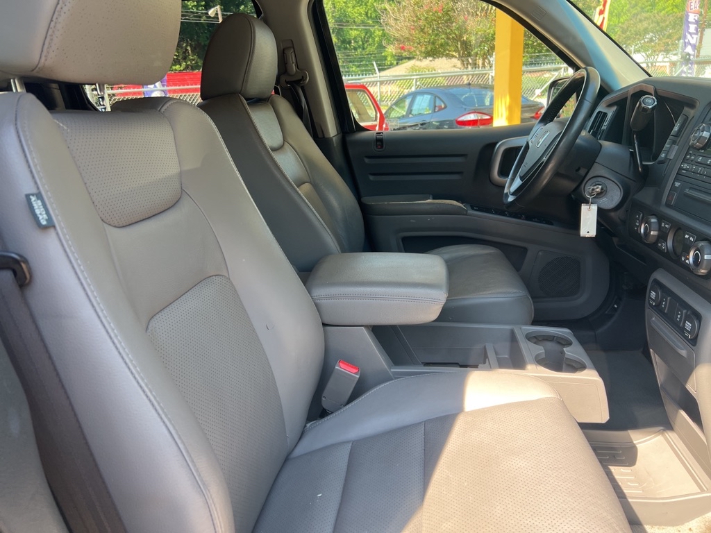 Photo 18 of this HONDA RIDGELINE