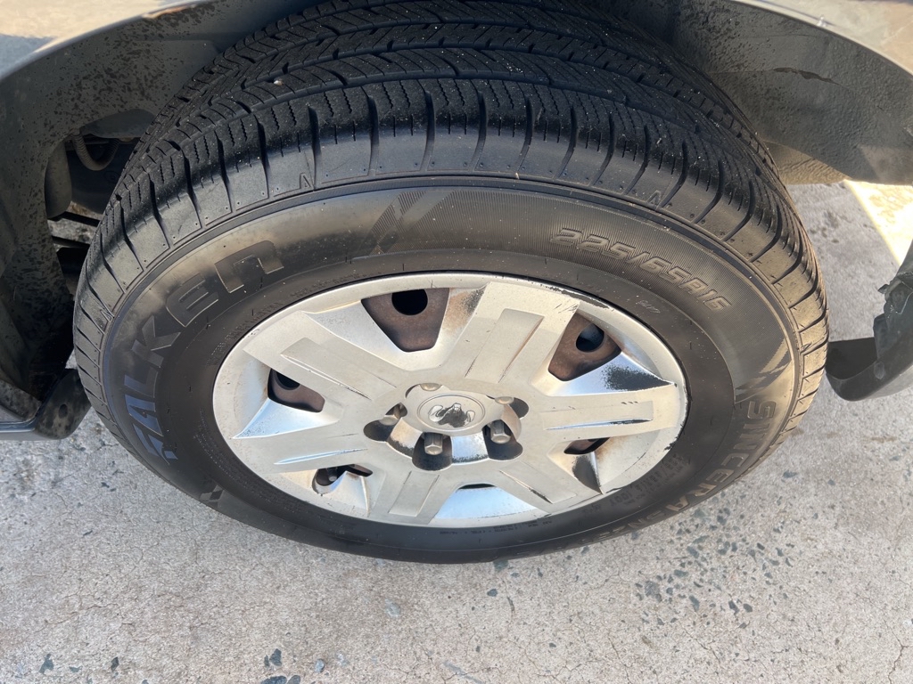 Photo 10 of this DODGE GRAND CARAVAN