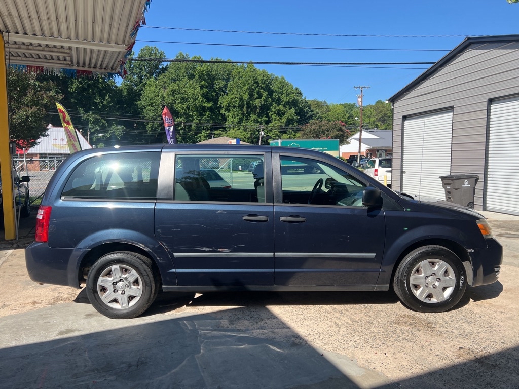Photo 5 of this DODGE GRAND CARAVAN