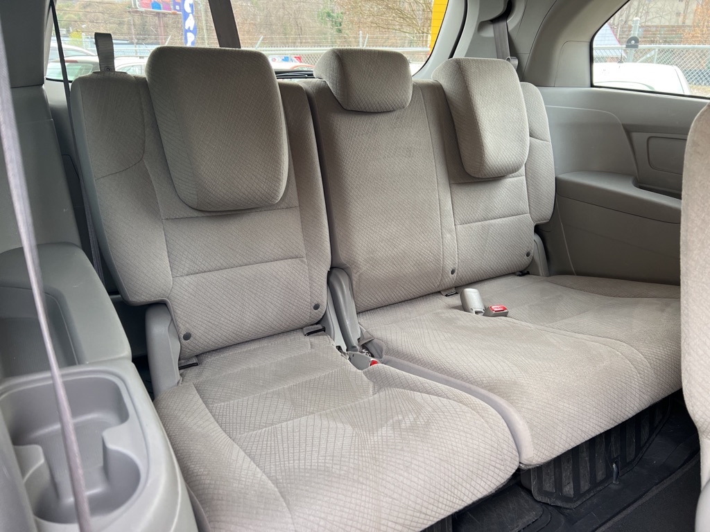 Photo 24 of this HONDA ODYSSEY