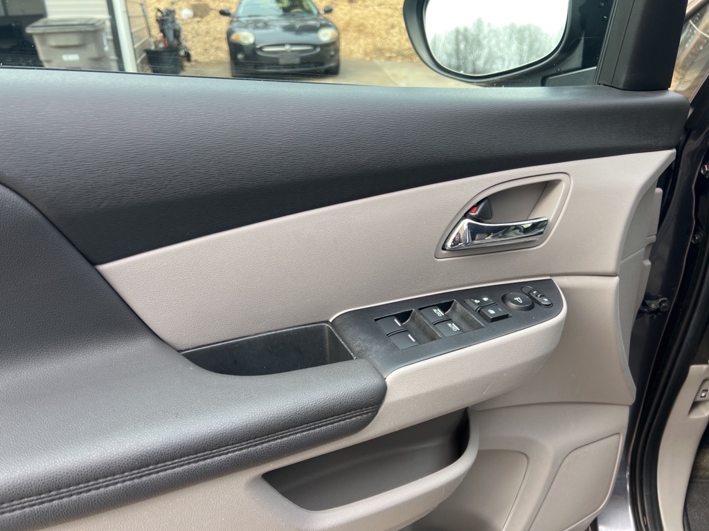 Photo 12 of this HONDA ODYSSEY