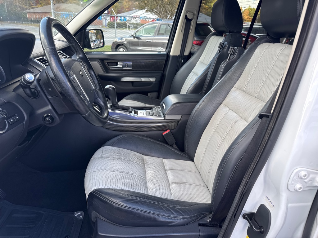 Photo 14 of this LAND ROVER RANGE ROVER SPO