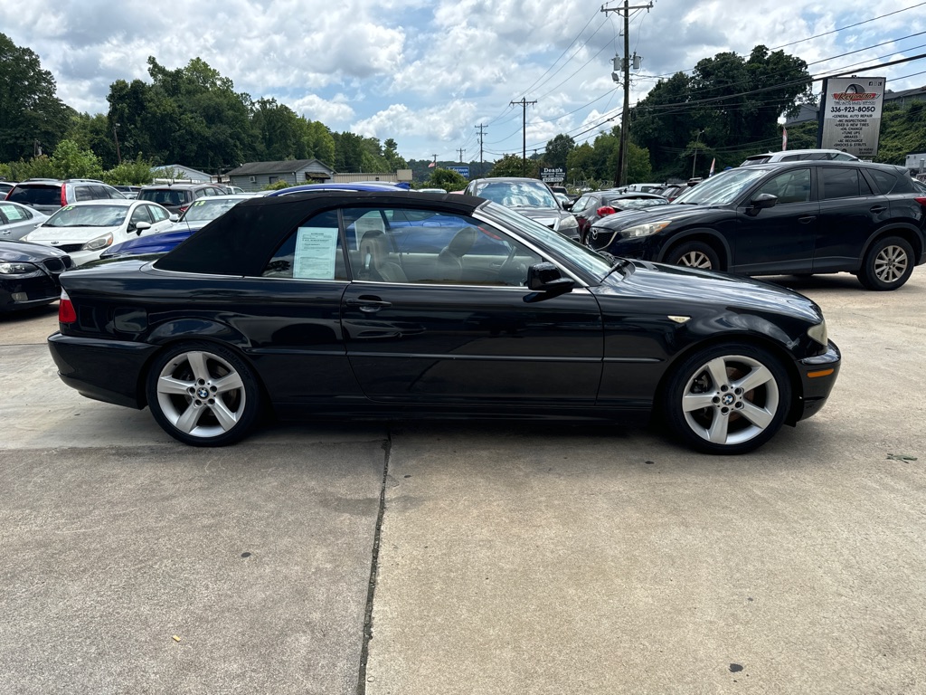 Photo 4 of this BMW 325