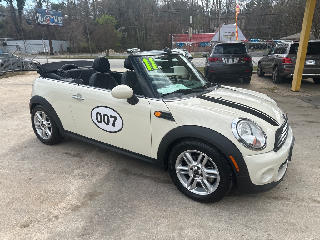 Photo 15 of this MINI COOPER