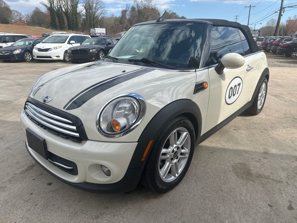 2011 MINI COOPER