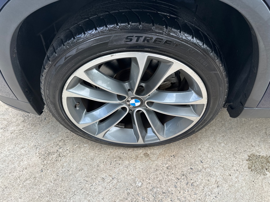 Photo 11 of this BMW X1