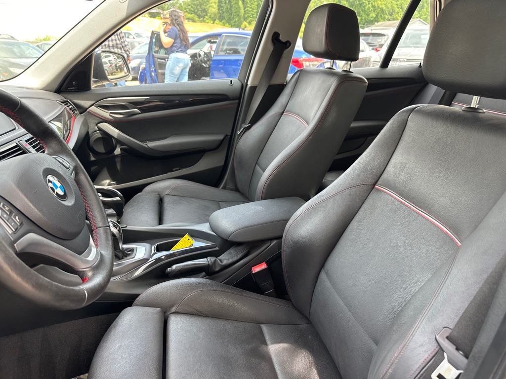 Photo 14 of this BMW X1